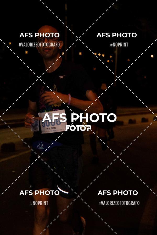 Compra tus fotos del eventoNeon Night Run 2019 - Belo Horizonte En Fotop