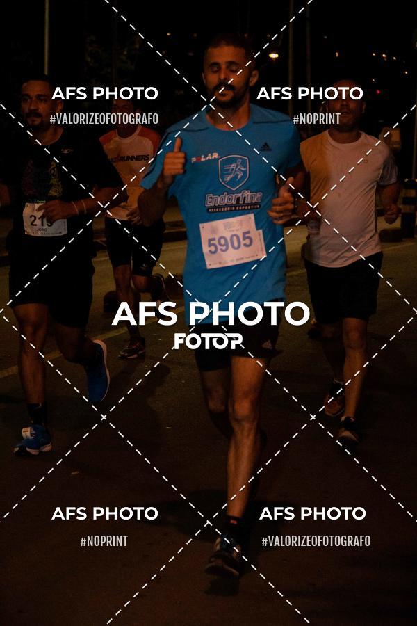 Compra tus fotos del eventoNeon Night Run 2019 - Belo Horizonte En Fotop