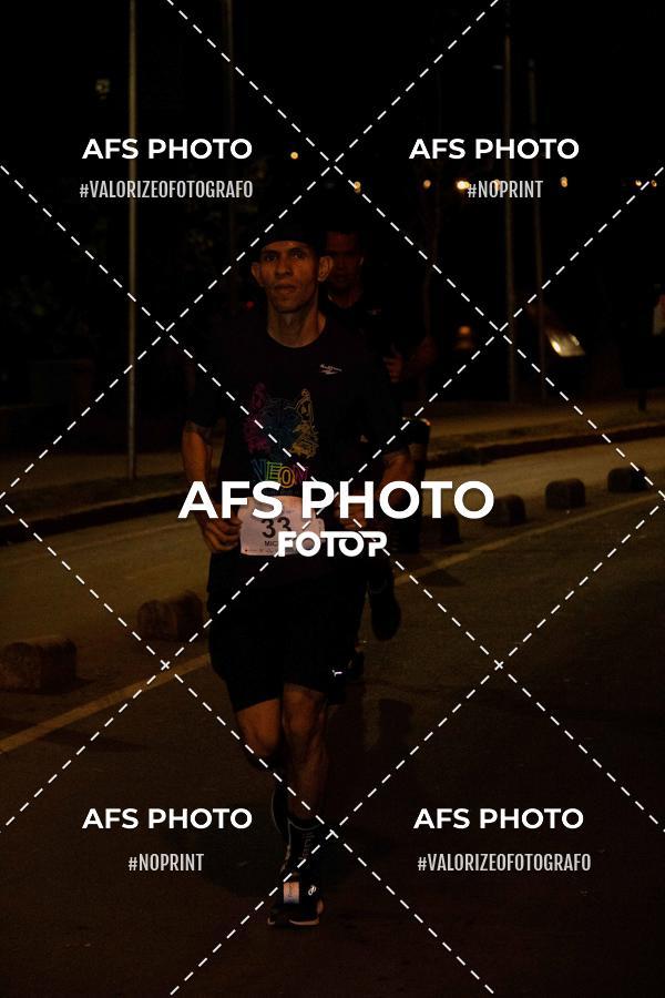 Buy your photos of the eventNeon Night Run 2019 - Belo Horizonte on Fotop