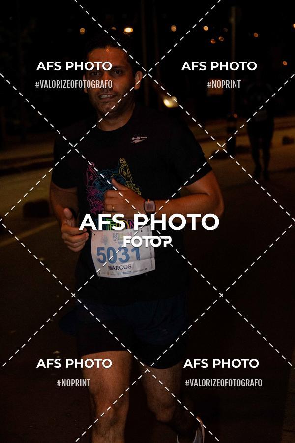 Buy your photos of the eventNeon Night Run 2019 - Belo Horizonte on Fotop