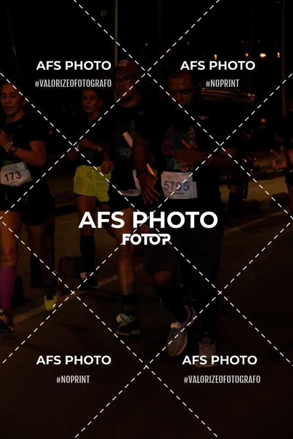 Buy your photos of the eventNeon Night Run 2019 - Belo Horizonte on Fotop