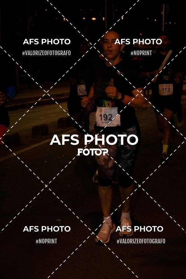 Buy your photos of the eventNeon Night Run 2019 - Belo Horizonte on Fotop
