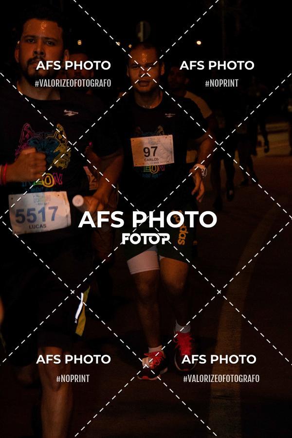 Acquista le foto dell'eventoNeon Night Run 2019 - Belo Horizonte in Fotop