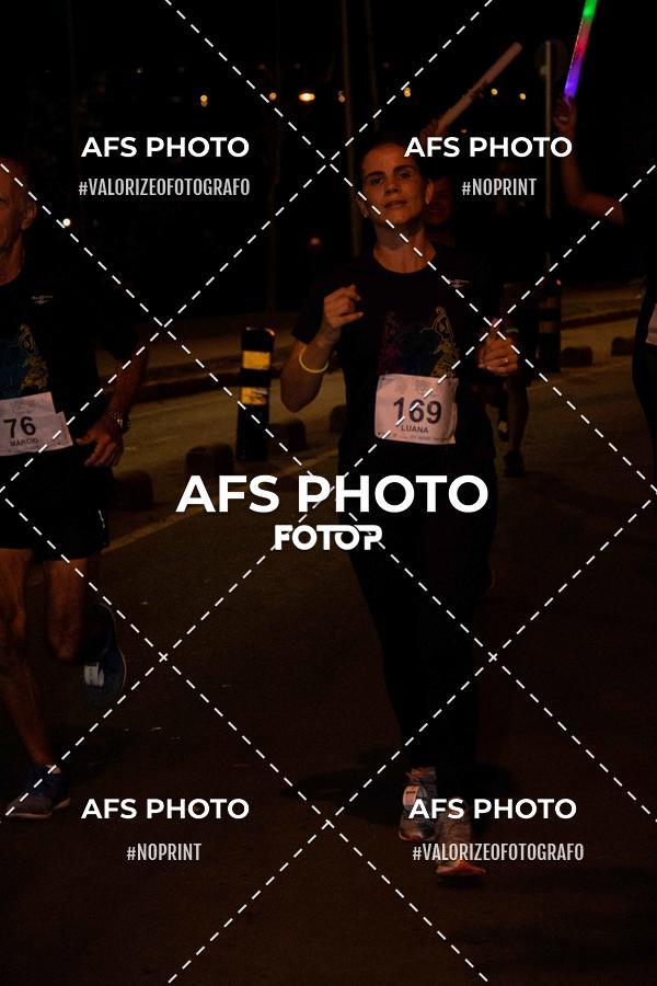 Acquista le foto dell'eventoNeon Night Run 2019 - Belo Horizonte in Fotop