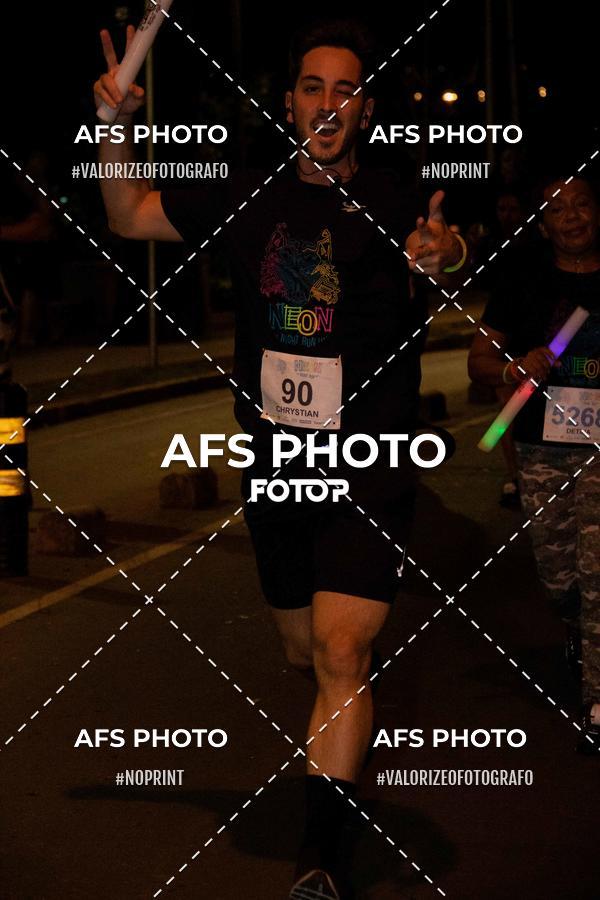 Acquista le foto dell'eventoNeon Night Run 2019 - Belo Horizonte in Fotop