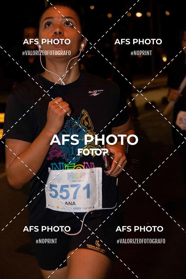 Acquista le foto dell'eventoNeon Night Run 2019 - Belo Horizonte in Fotop