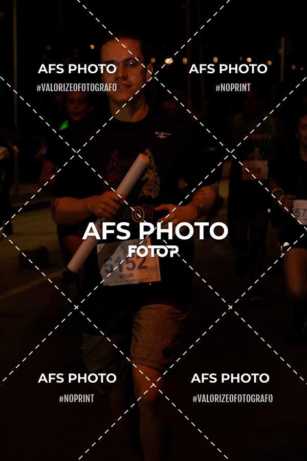 Compra tus fotos del eventoNeon Night Run 2019 - Belo Horizonte En Fotop