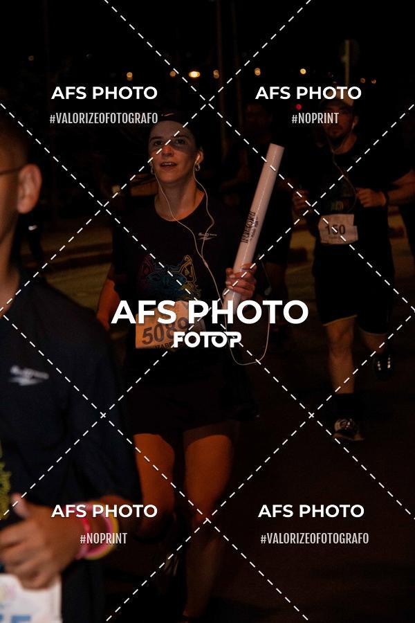 Compra tus fotos del eventoNeon Night Run 2019 - Belo Horizonte En Fotop