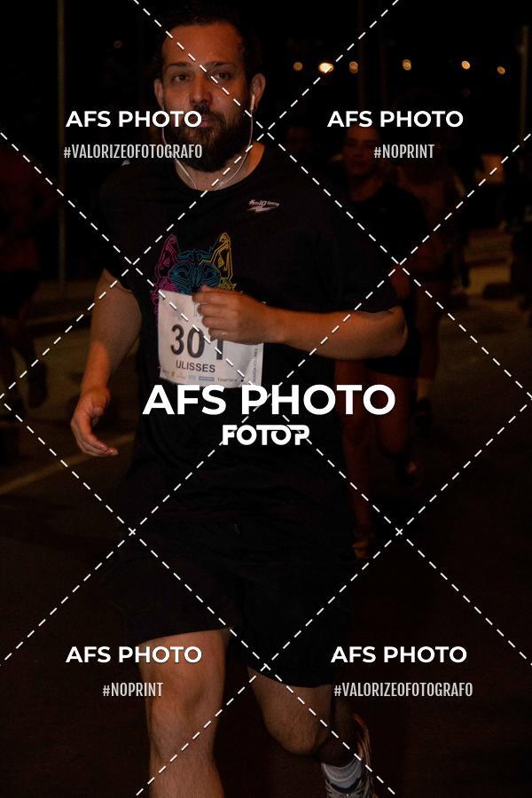 Compra tus fotos del eventoNeon Night Run 2019 - Belo Horizonte En Fotop