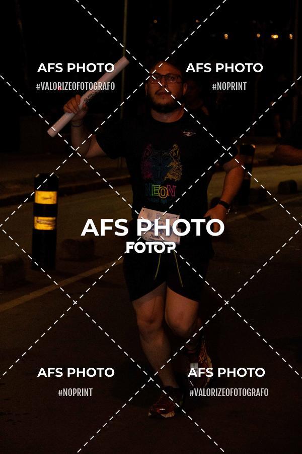 Compra tus fotos del eventoNeon Night Run 2019 - Belo Horizonte En Fotop