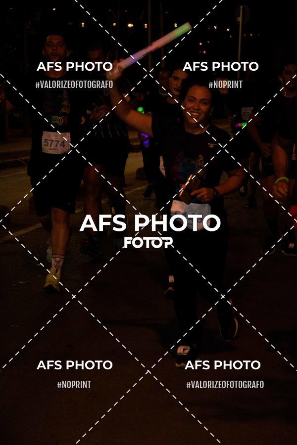 Compra tus fotos del eventoNeon Night Run 2019 - Belo Horizonte En Fotop