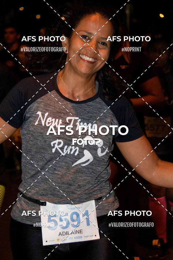 Achetez vos photos de l'vnementNeon Night Run 2019 - Belo Horizonte sur Fotop