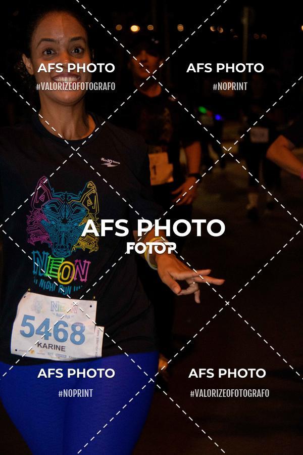 Compre as suas fotos do eventoNeon Night Run 2019 - Belo Horizonte no Fotop