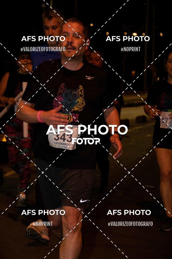 Compre as suas fotos do eventoNeon Night Run 2019 - Belo Horizonte no Fotop