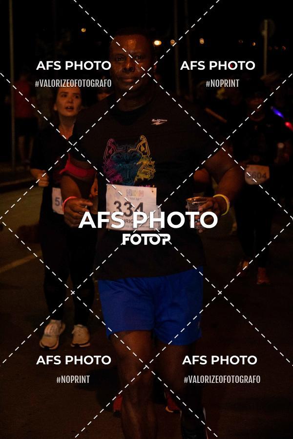 Compre as suas fotos do eventoNeon Night Run 2019 - Belo Horizonte no Fotop