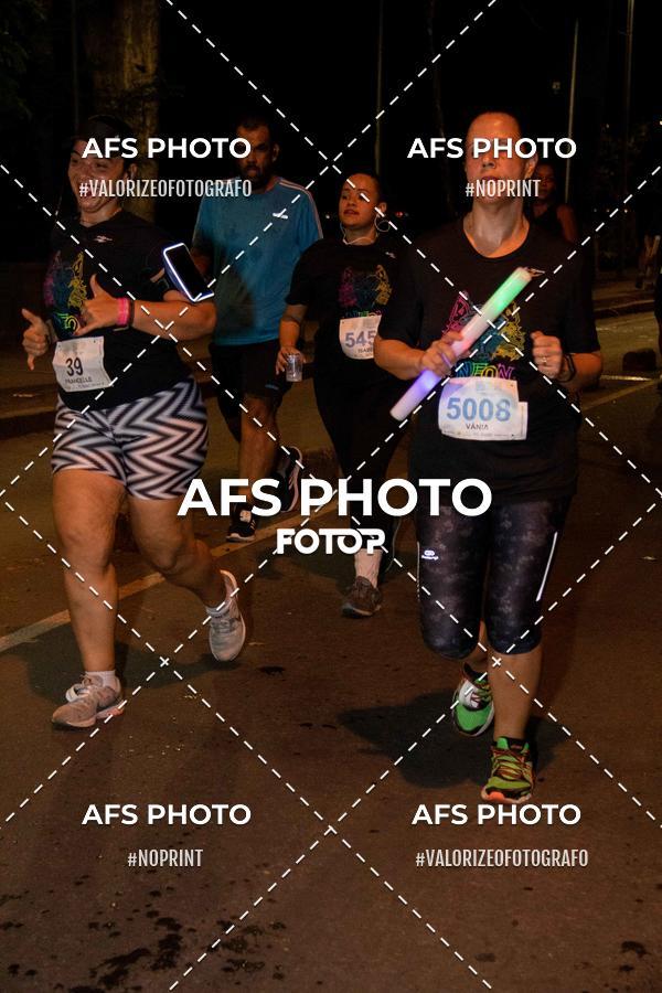 Acquista le foto dell'eventoNeon Night Run 2019 - Belo Horizonte in Fotop