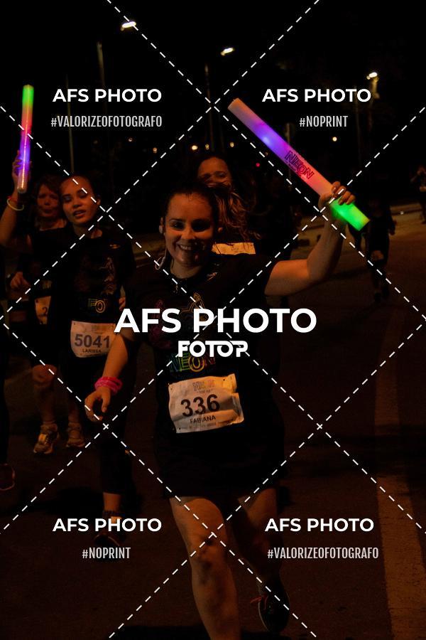 Acquista le foto dell'eventoNeon Night Run 2019 - Belo Horizonte in Fotop