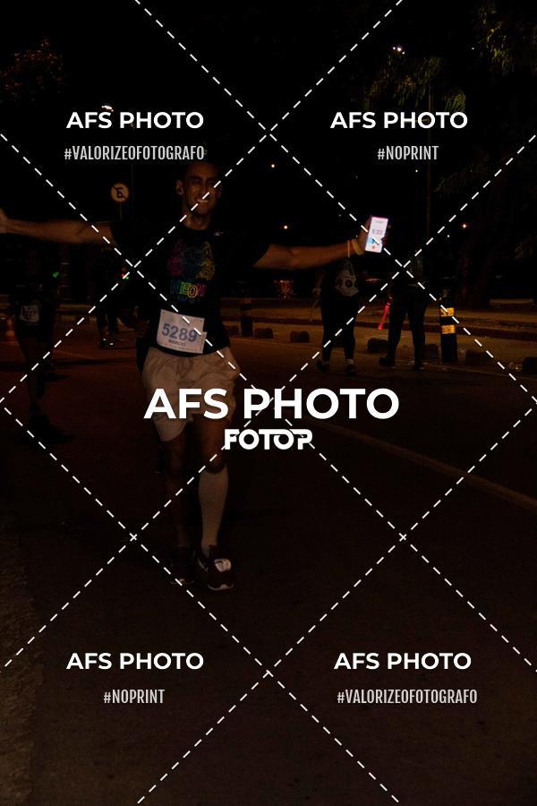 Acquista le foto dell'eventoNeon Night Run 2019 - Belo Horizonte in Fotop
