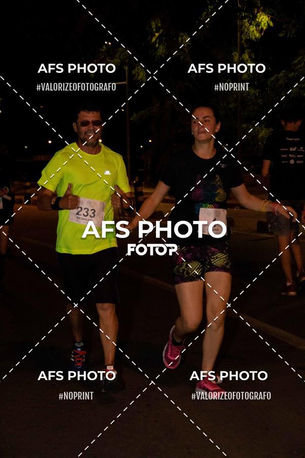 Buy your photos of the eventNeon Night Run 2019 - Belo Horizonte on Fotop