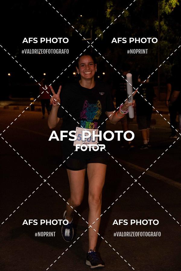 Buy your photos of the eventNeon Night Run 2019 - Belo Horizonte on Fotop