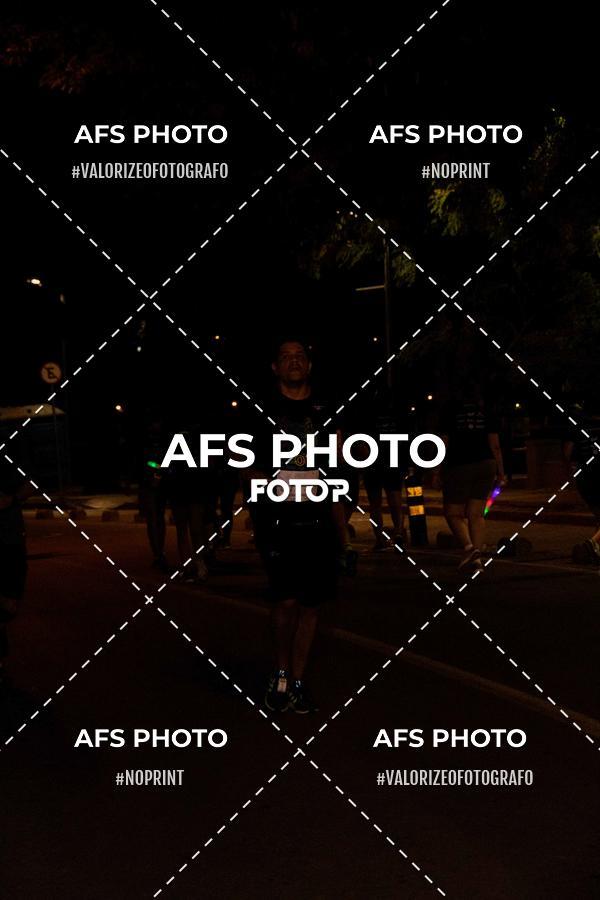 Buy your photos of the eventNeon Night Run 2019 - Belo Horizonte on Fotop