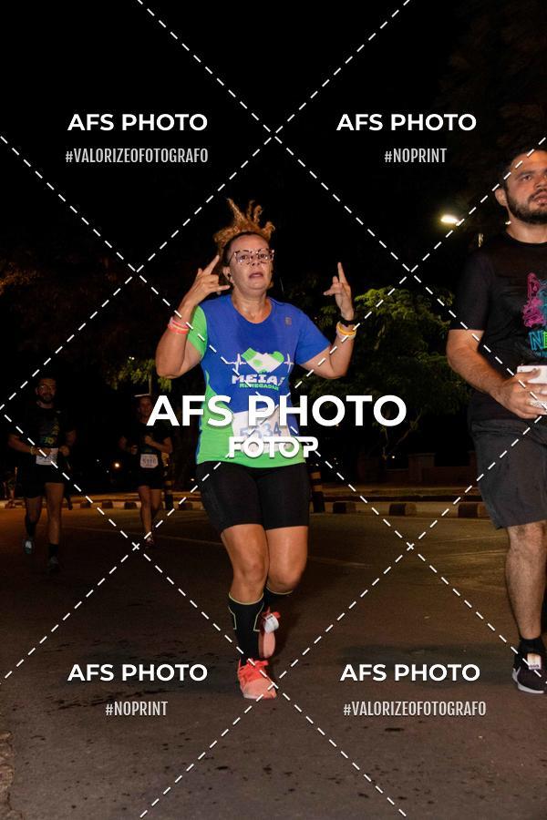 Buy your photos of the eventNeon Night Run 2019 - Belo Horizonte on Fotop