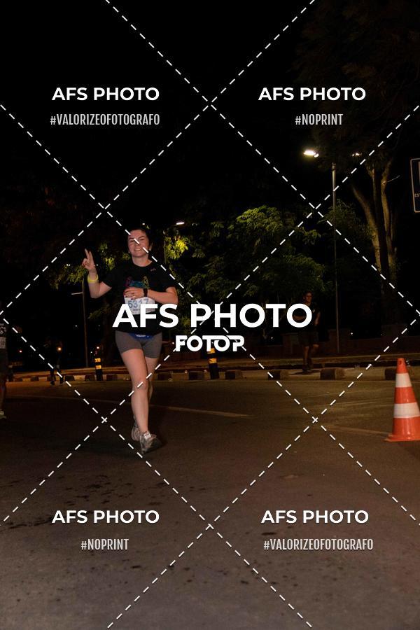 Buy your photos of the eventNeon Night Run 2019 - Belo Horizonte on Fotop