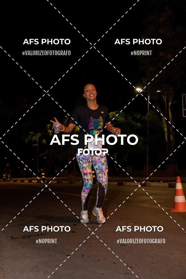 Buy your photos of the eventNeon Night Run 2019 - Belo Horizonte on Fotop