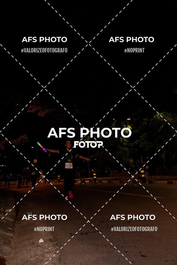 Buy your photos of the eventNeon Night Run 2019 - Belo Horizonte on Fotop