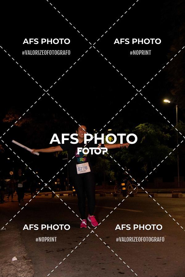 Buy your photos of the eventNeon Night Run 2019 - Belo Horizonte on Fotop