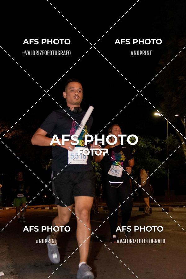Buy your photos of the eventNeon Night Run 2019 - Belo Horizonte on Fotop