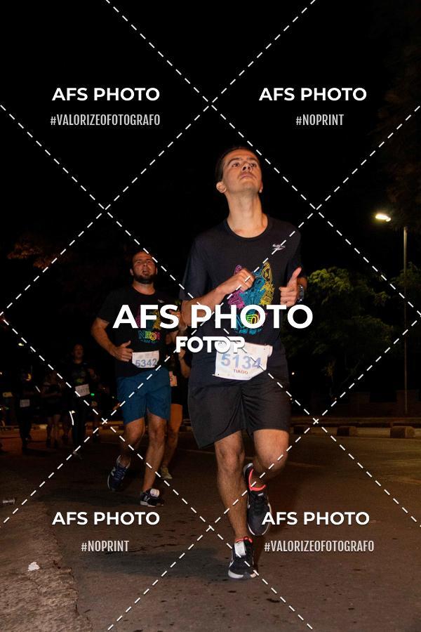 Acquista le foto dell'eventoNeon Night Run 2019 - Belo Horizonte in Fotop