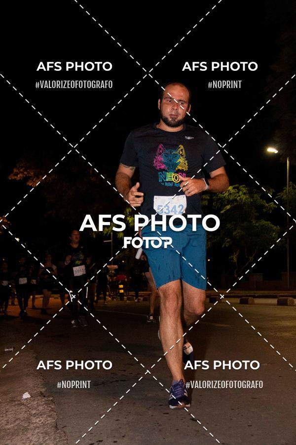 Acquista le foto dell'eventoNeon Night Run 2019 - Belo Horizonte in Fotop
