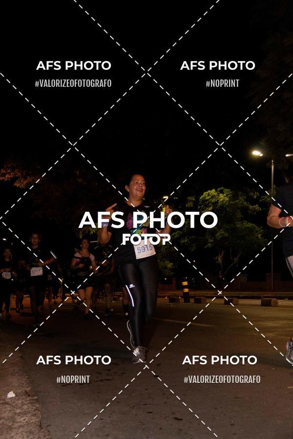 Acquista le foto dell'eventoNeon Night Run 2019 - Belo Horizonte in Fotop