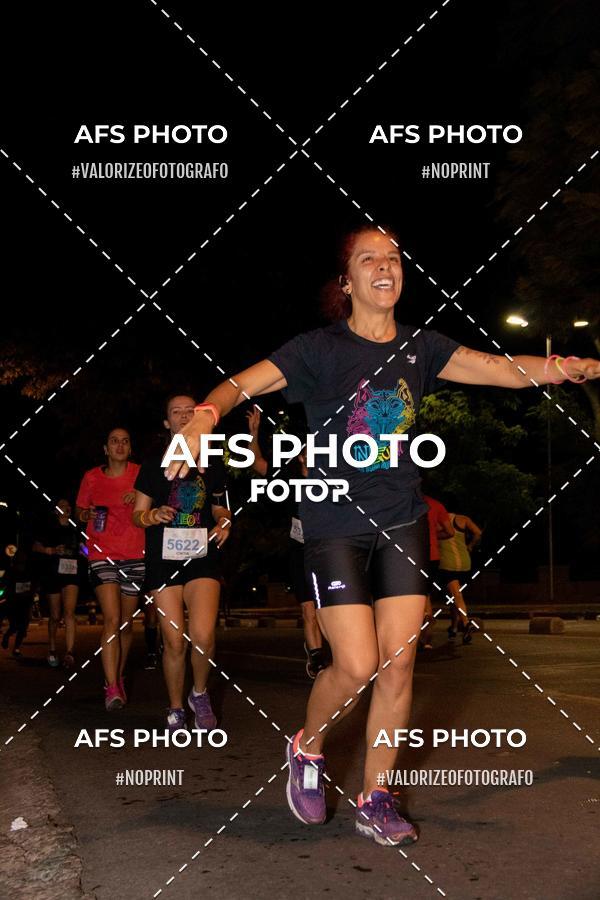 Acquista le foto dell'eventoNeon Night Run 2019 - Belo Horizonte in Fotop