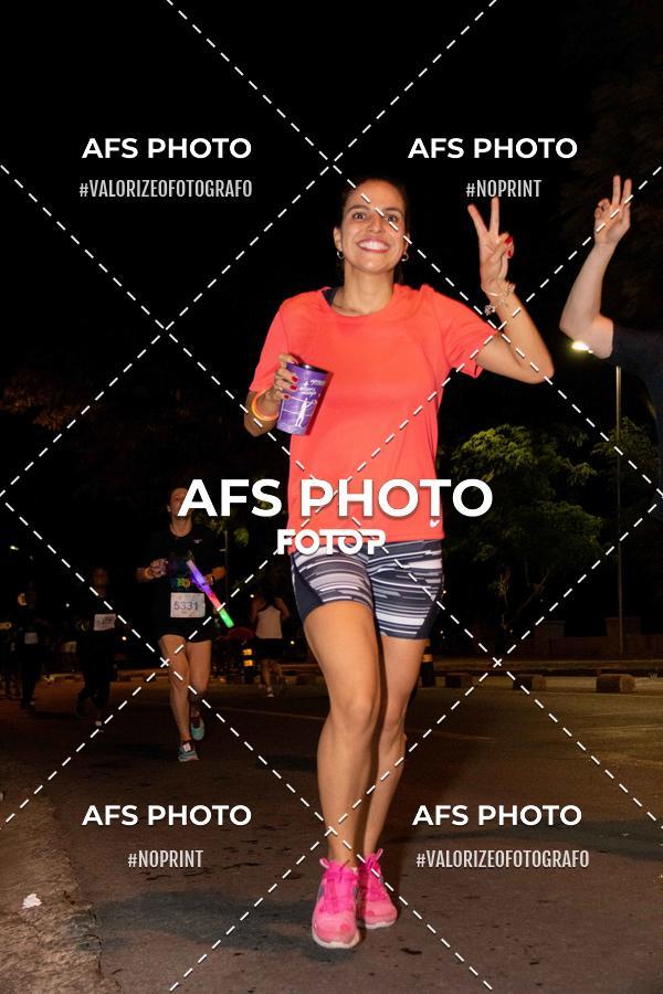 Acquista le foto dell'eventoNeon Night Run 2019 - Belo Horizonte in Fotop
