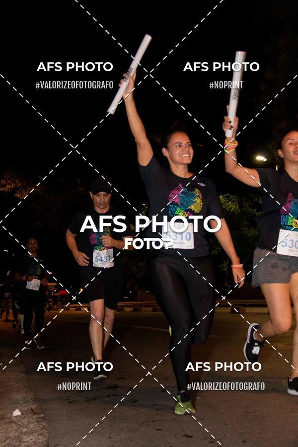 Acquista le foto dell'eventoNeon Night Run 2019 - Belo Horizonte in Fotop