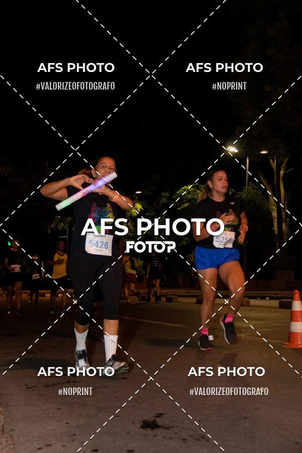 Acquista le foto dell'eventoNeon Night Run 2019 - Belo Horizonte in Fotop