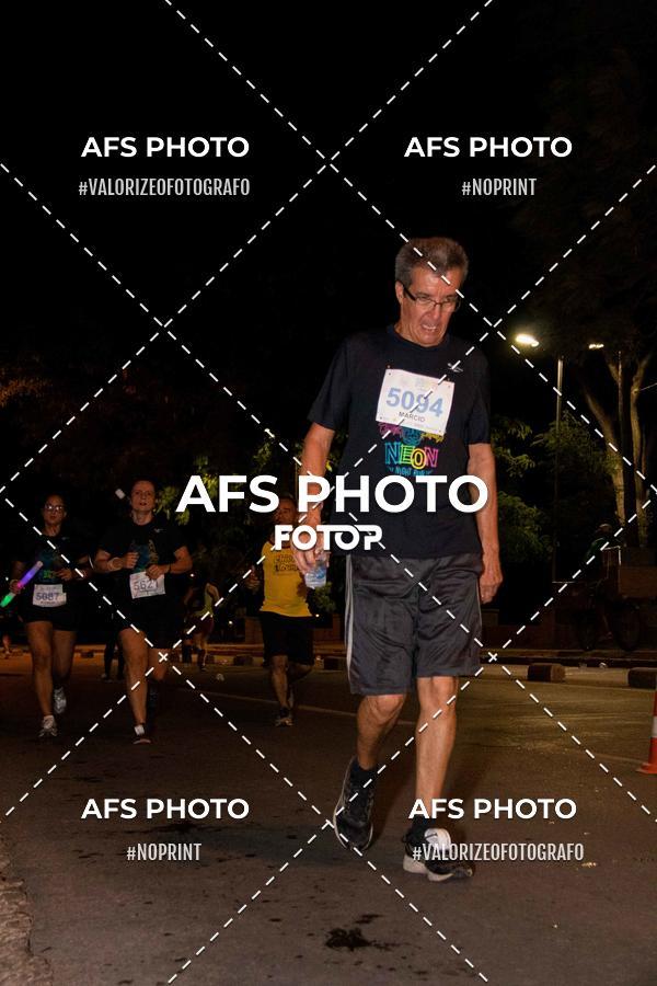 Compre suas fotos do eventoNeon Night Run 2019 - Belo Horizonte no Fotop