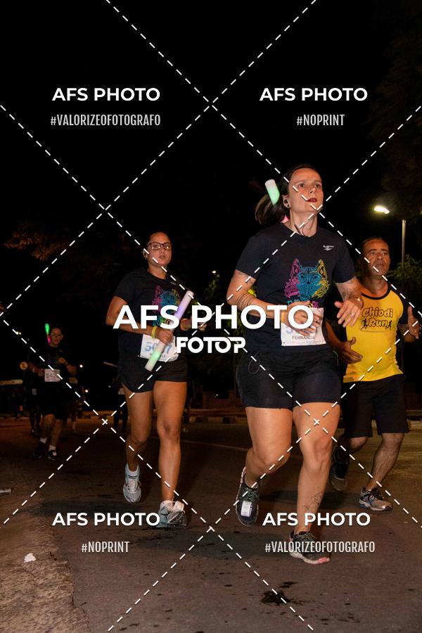 Compre suas fotos do eventoNeon Night Run 2019 - Belo Horizonte no Fotop