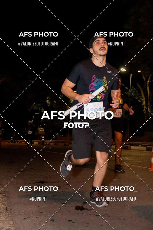 Compre suas fotos do eventoNeon Night Run 2019 - Belo Horizonte no Fotop