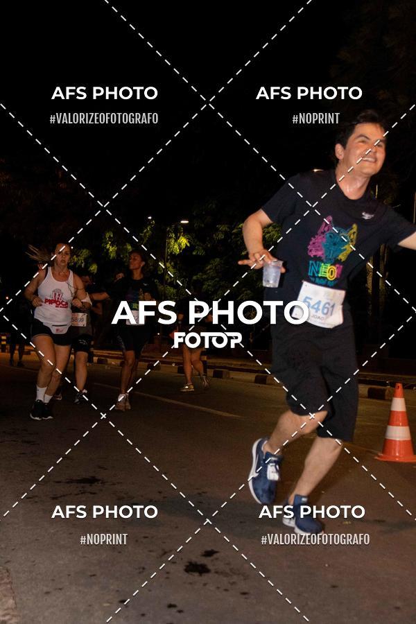 Compre suas fotos do eventoNeon Night Run 2019 - Belo Horizonte no Fotop
