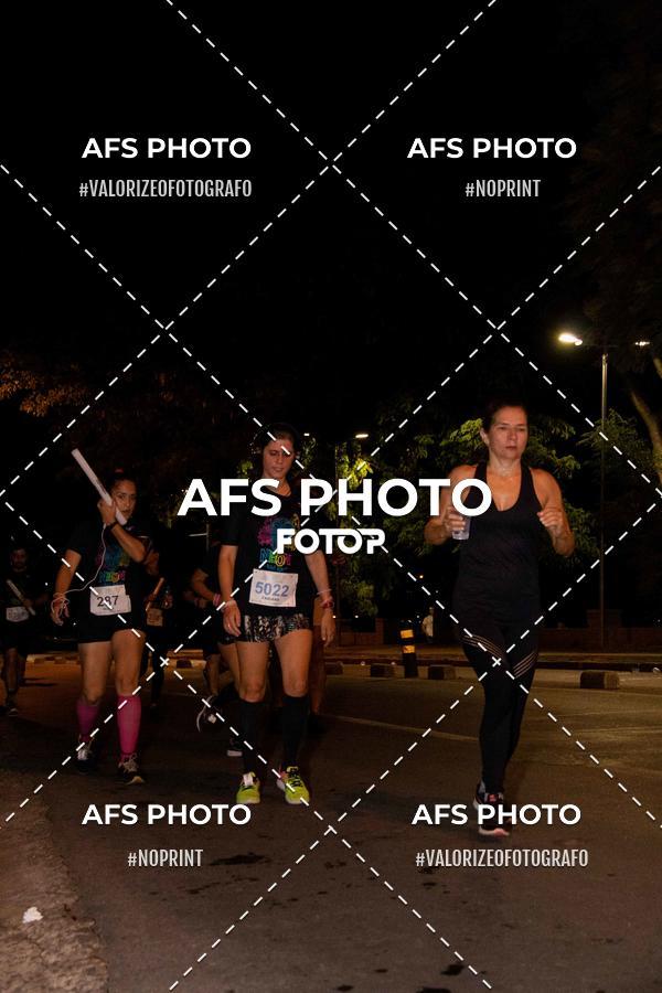 Compra tus fotos del eventoNeon Night Run 2019 - Belo Horizonte En Fotop