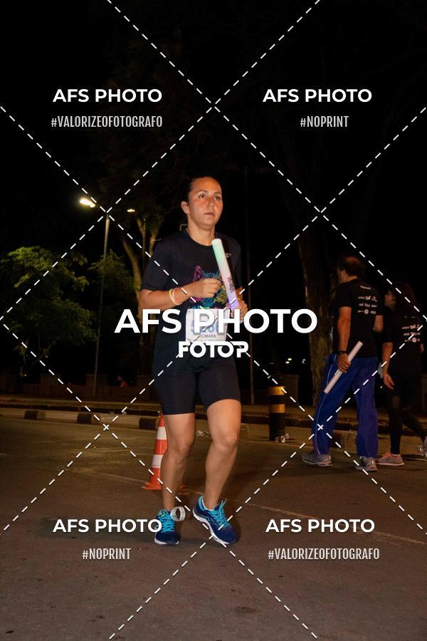 Compra tus fotos del eventoNeon Night Run 2019 - Belo Horizonte En Fotop