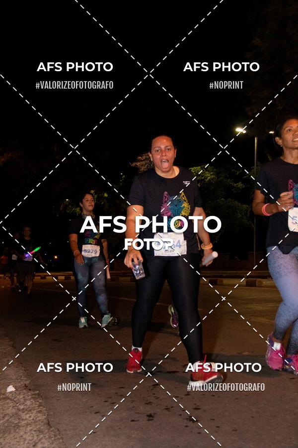 Compra tus fotos del eventoNeon Night Run 2019 - Belo Horizonte En Fotop