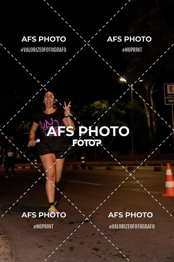 Compra tus fotos del eventoNeon Night Run 2019 - Belo Horizonte En Fotop
