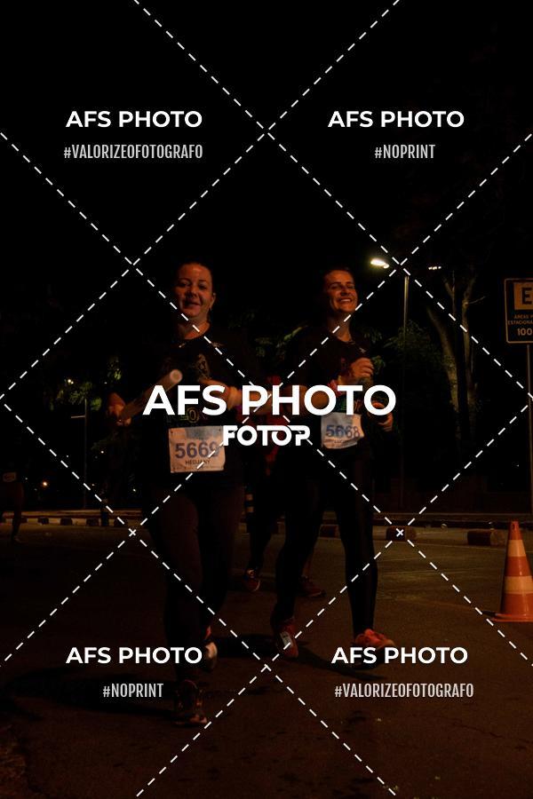 Compra tus fotos del eventoNeon Night Run 2019 - Belo Horizonte En Fotop