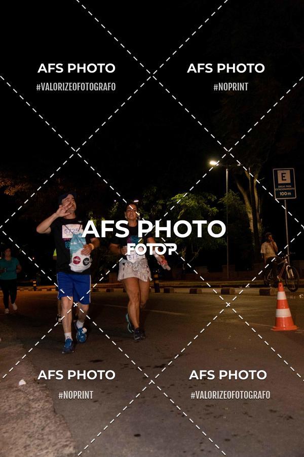Buy your photos of the eventNeon Night Run 2019 - Belo Horizonte on Fotop