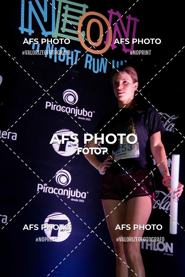 Compra tus fotos del eventoNeon Night Run 2019 - Belo Horizonte En Fotop