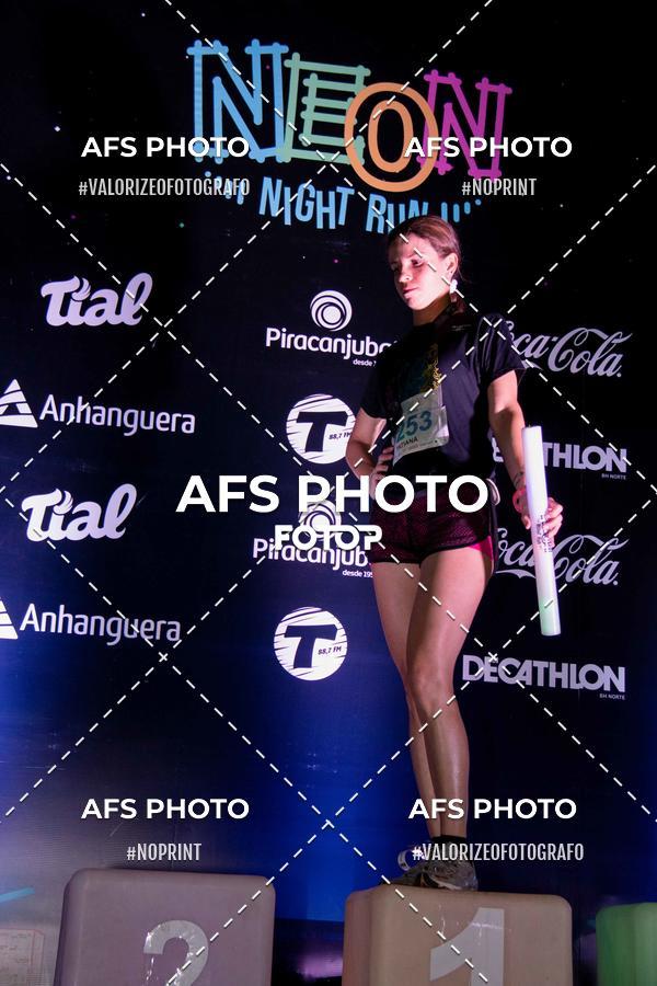 Compra tus fotos del eventoNeon Night Run 2019 - Belo Horizonte En Fotop